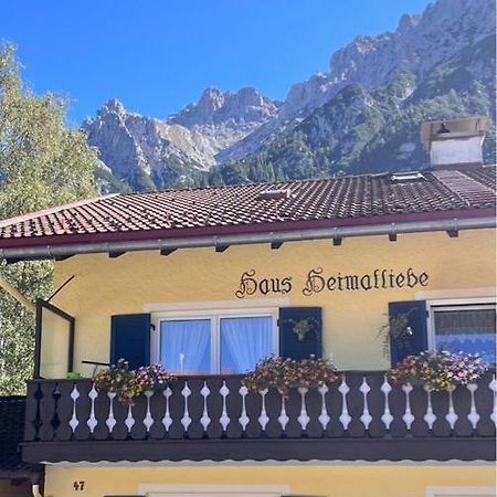 Ferienwohnung Haus Heimatliebe Mittenwald Exterior foto